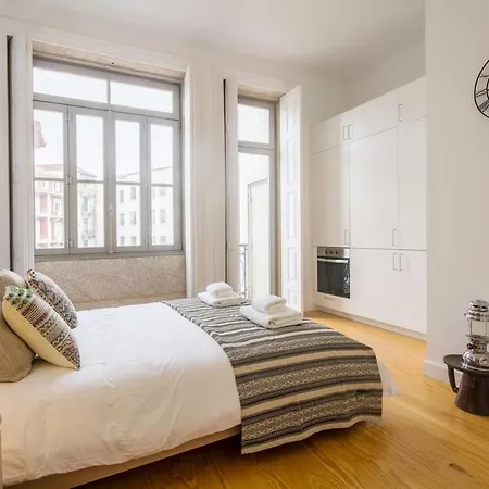 Pacific - Almeida Garrett - Estudio A 5 Minutos Da Ribeira *